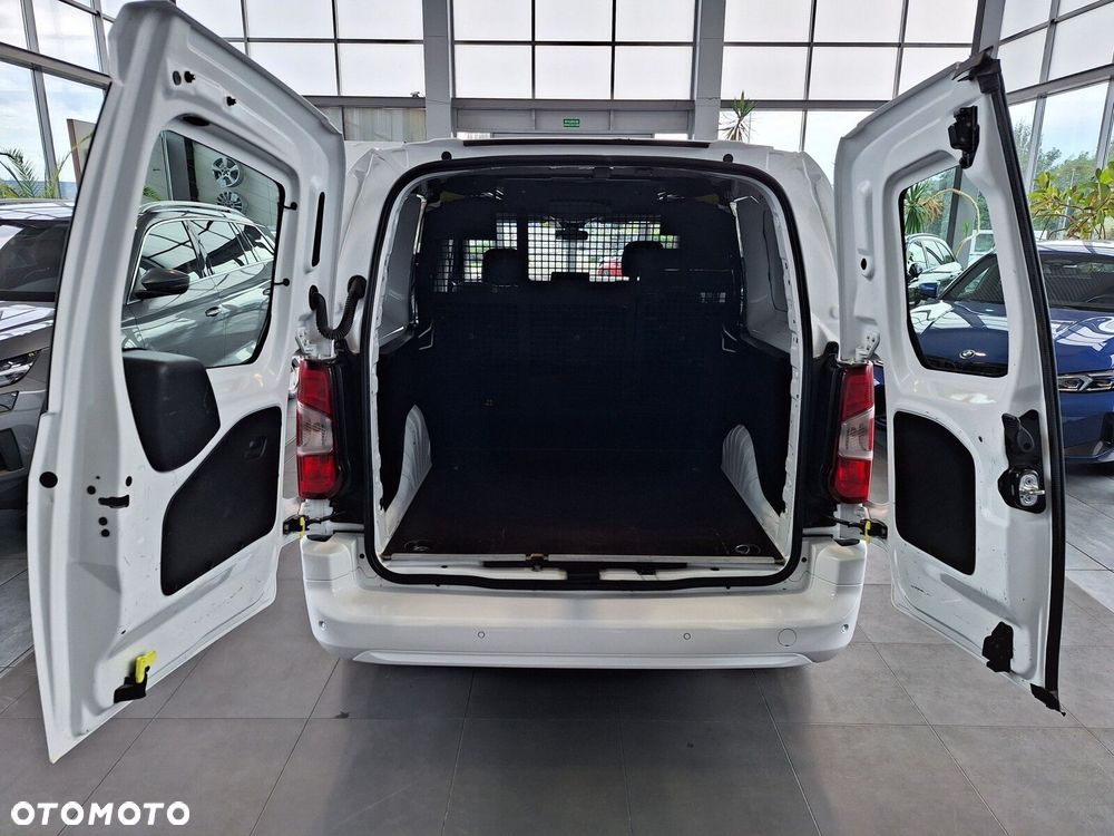 Opel Combo XL 2,3t (bryg.) - 14