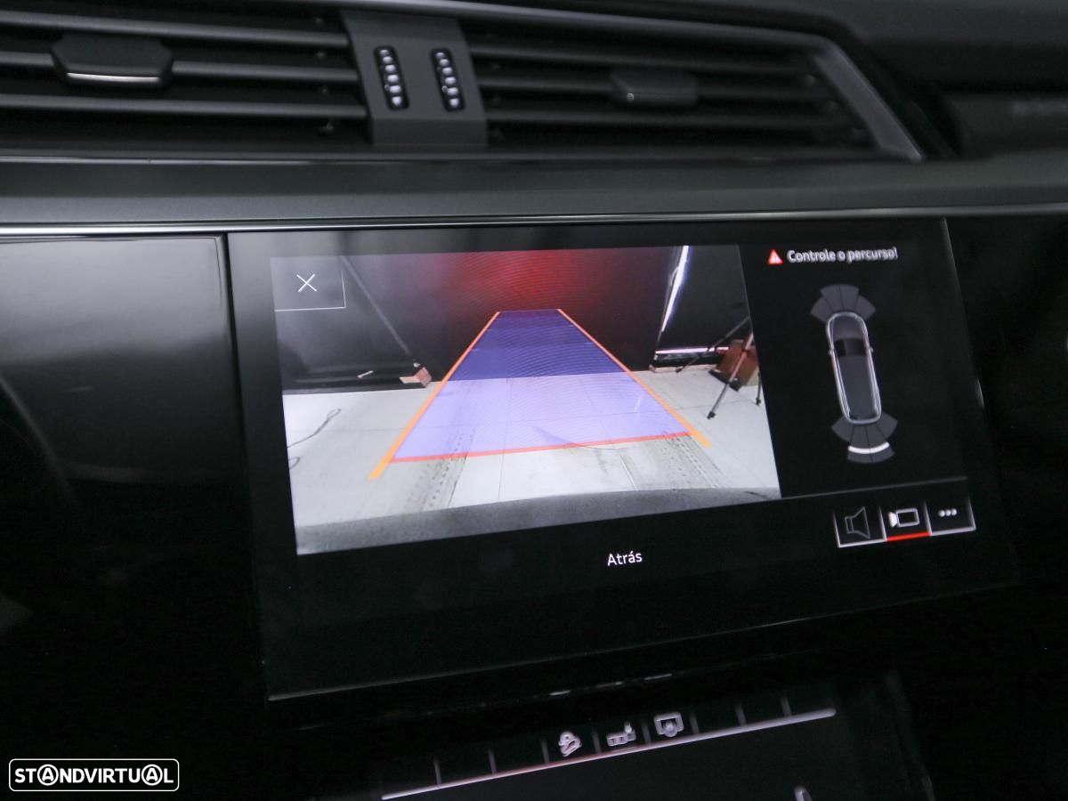 Audi e-tron 55 quattro - 16