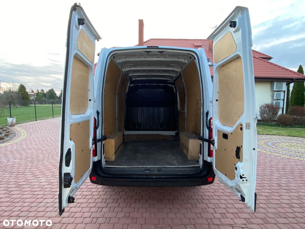 Renault Master - 10