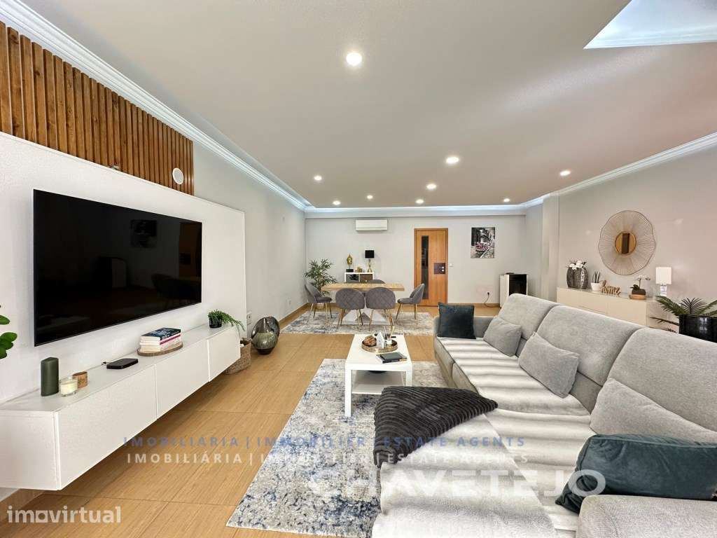 Duplex com garagem na cave em condomínio privado na bela cidade de ... - Grande imagem: 2/33