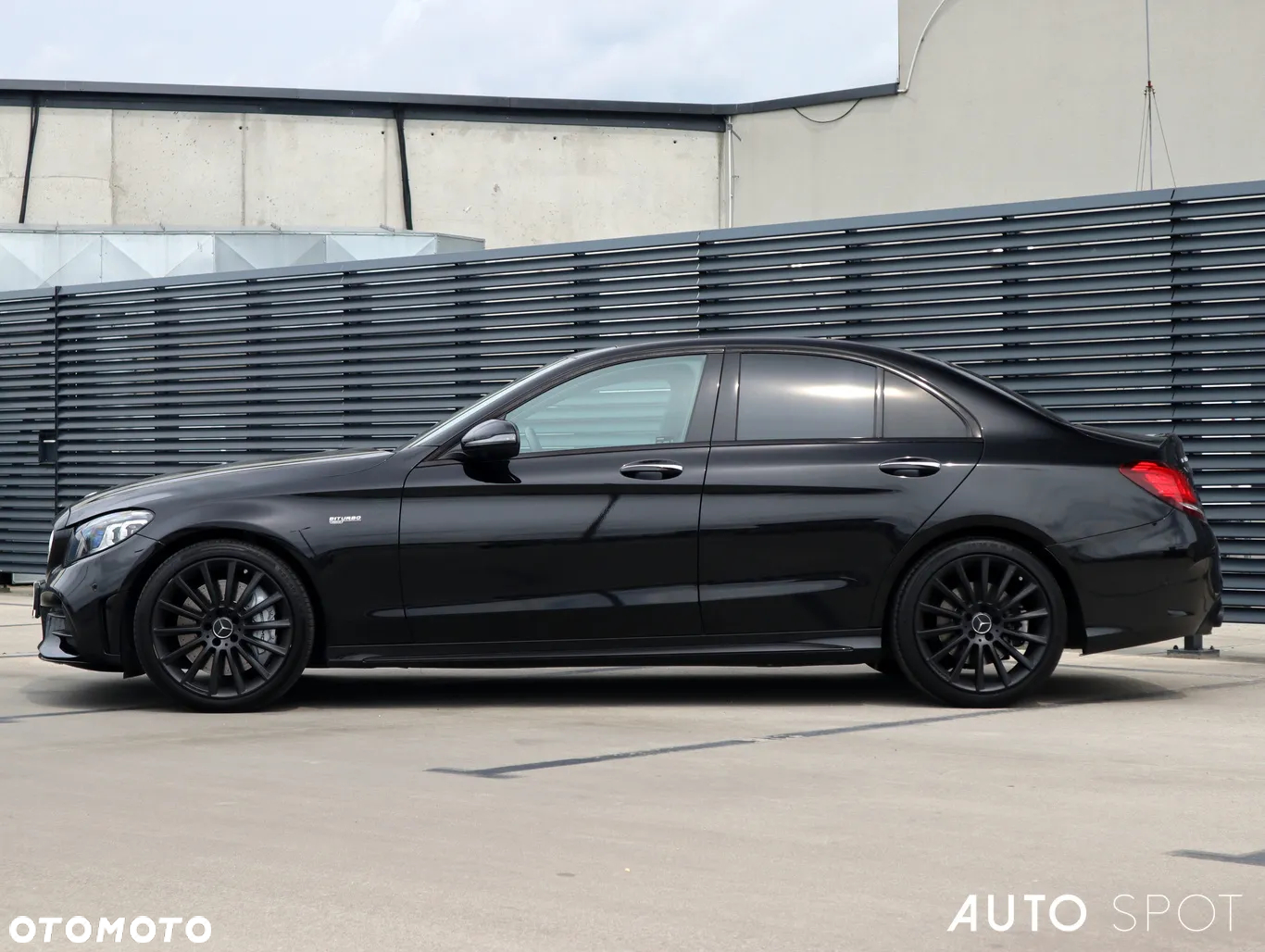 Mercedes-Benz Klasa C 43 AMG 4MATIC - 2