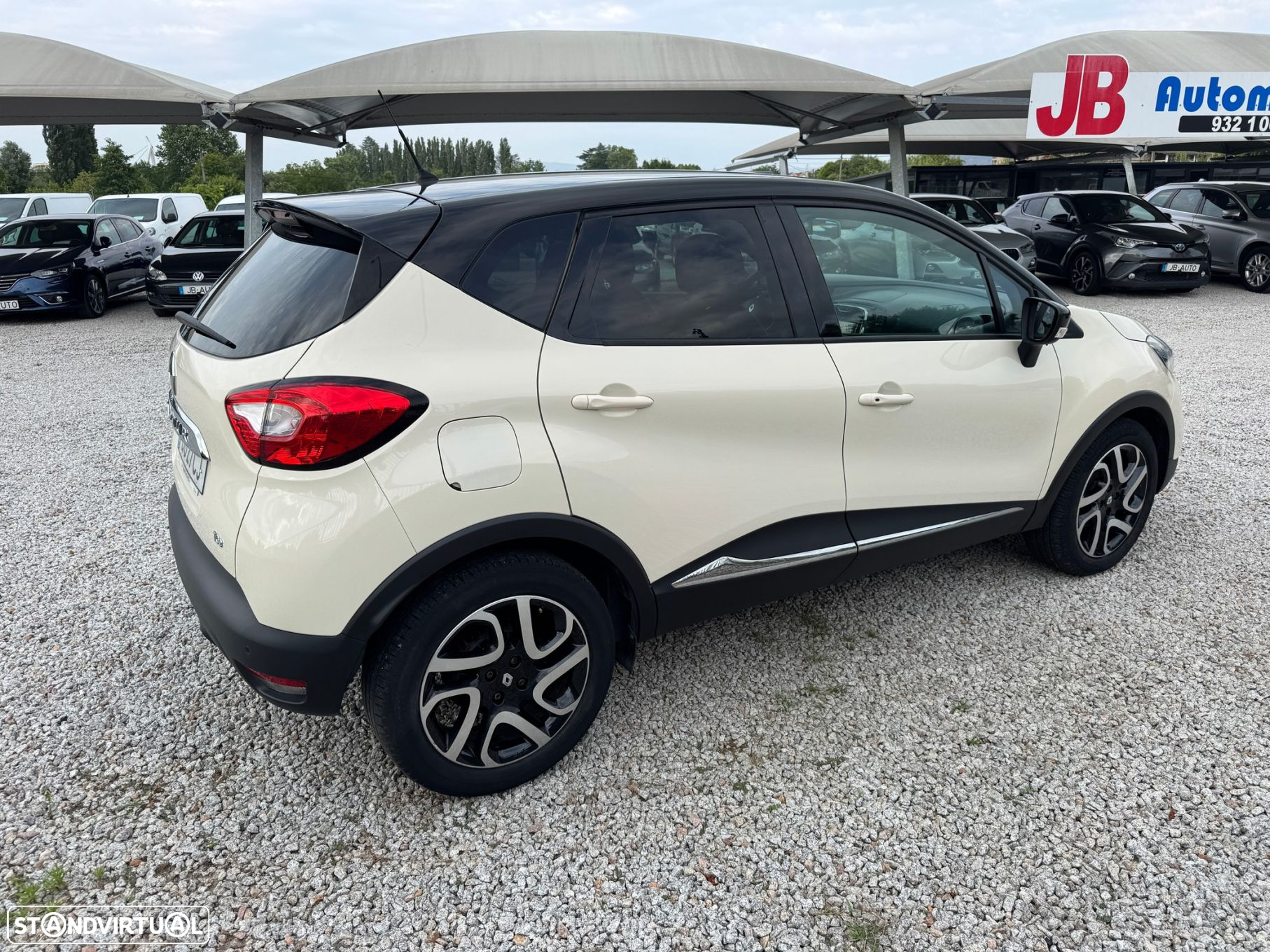 Renault Captur 0.9 TCE Exclusive - 6