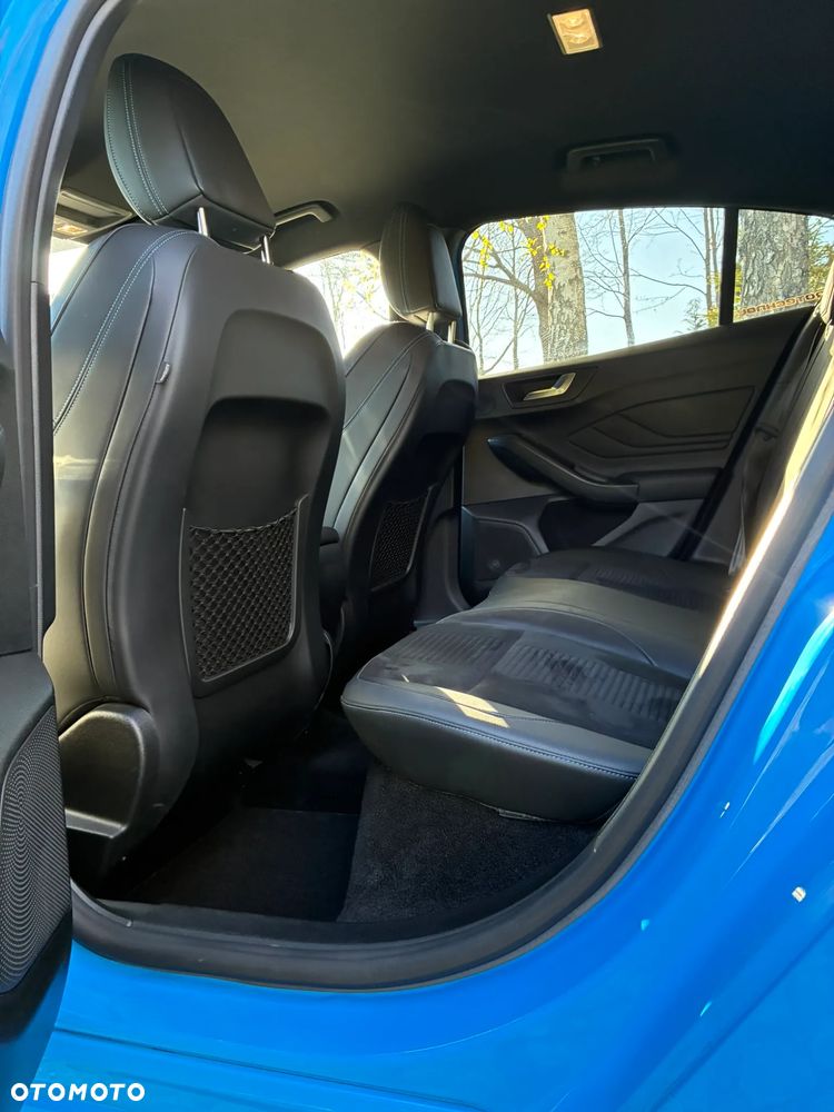 Ford Focus 2.3 EcoBoost ST Edition - 17