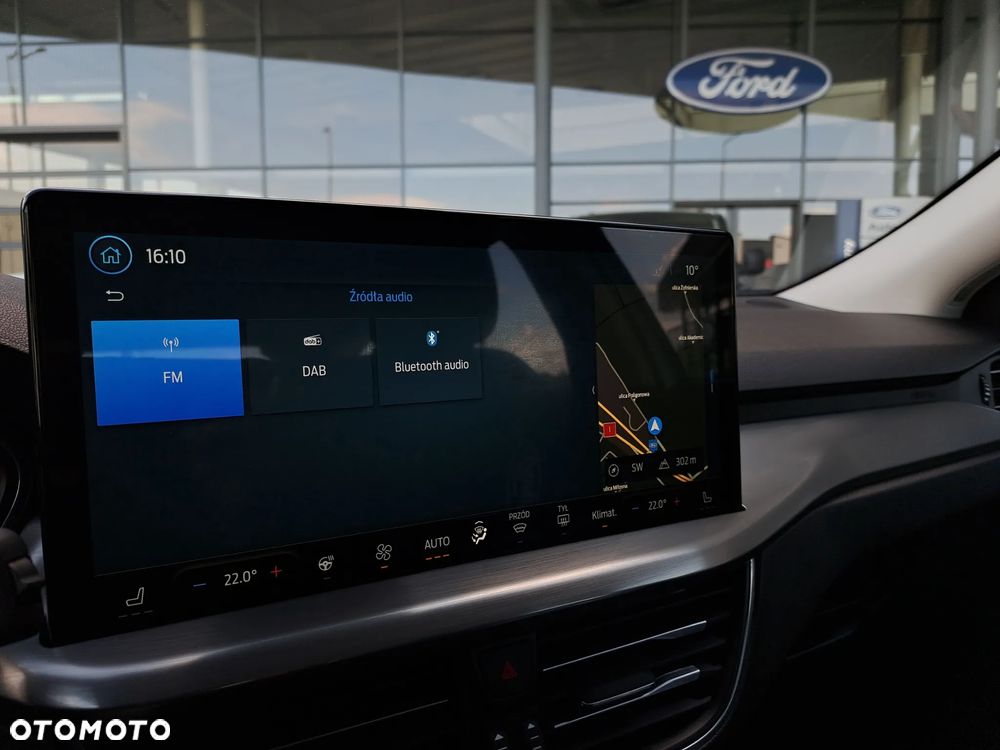 Ford Focus 1.0 EcoBoost Titanium - 28