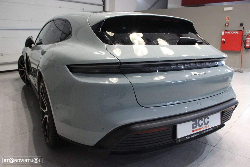 Porsche Taycan Sport Turismo - 5