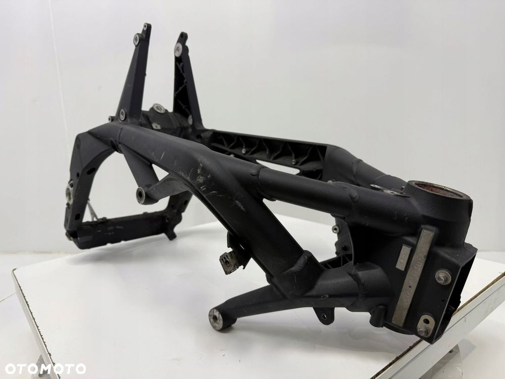 RAMA Triumph Daytona 675 R Street Triple 2012 oryginalna cała ładna sprawna - 8