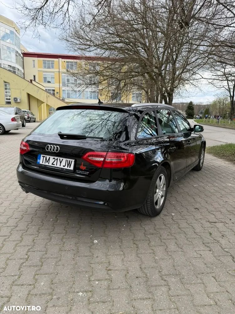 Audi A4 Avant - 4
