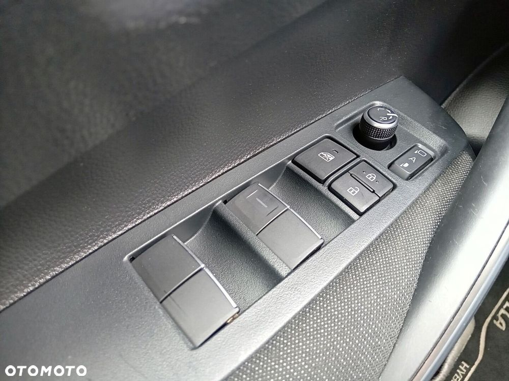 Toyota Corolla 1.8 Hybrid Comfort - 20