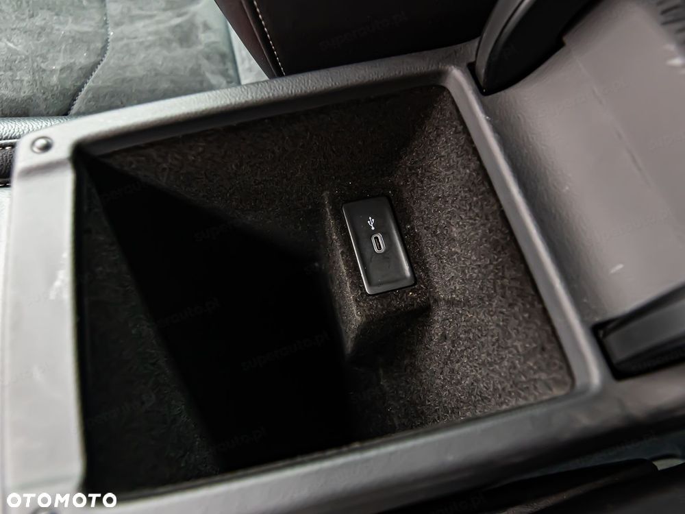 Volkswagen Arteon 2.0 TDI SCR R-Line DSG - 21
