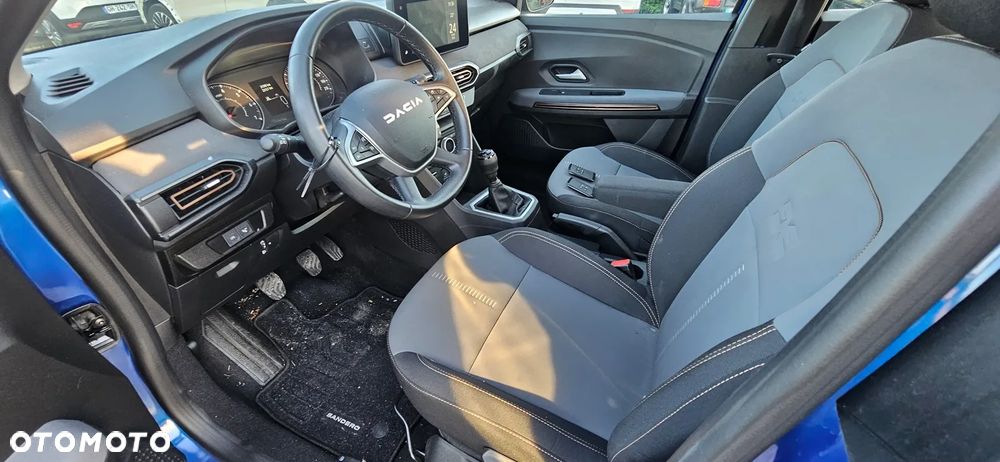 Dacia Sandero - 11