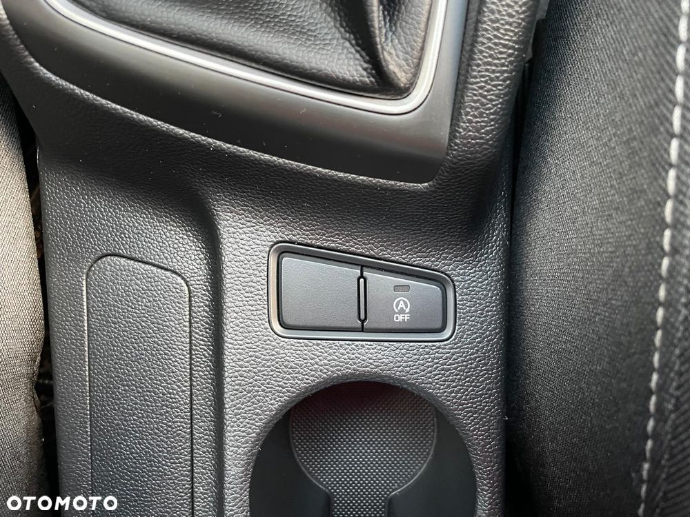 Hyundai i20 blue 1.4 Active Select - 21