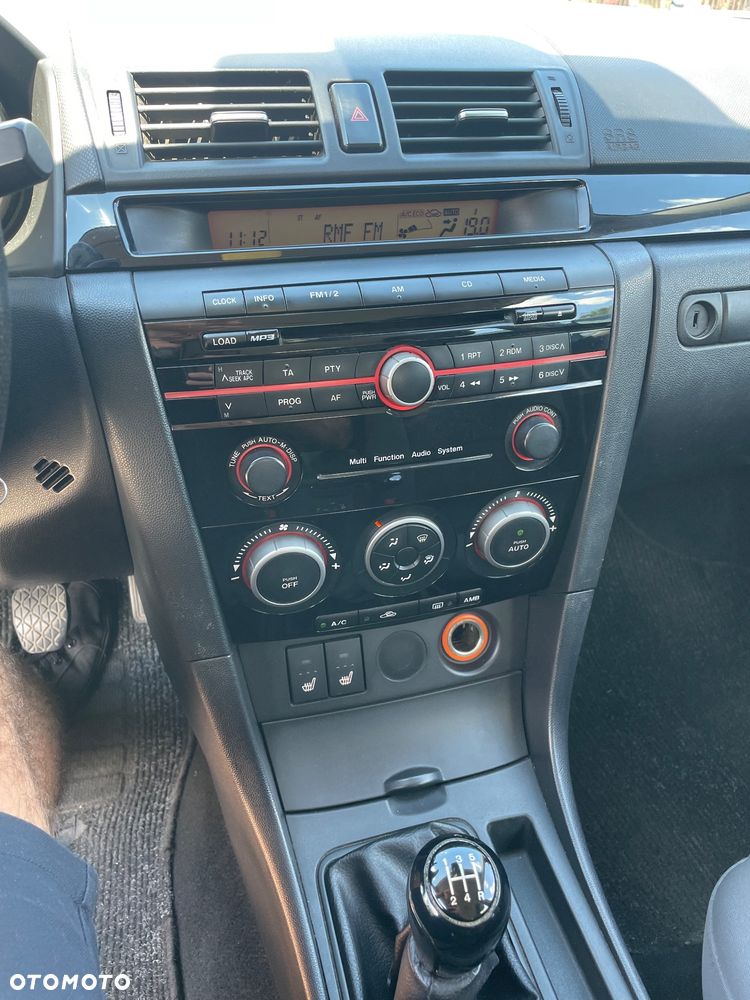 Mazda 3 1.6 Exclusive - 17