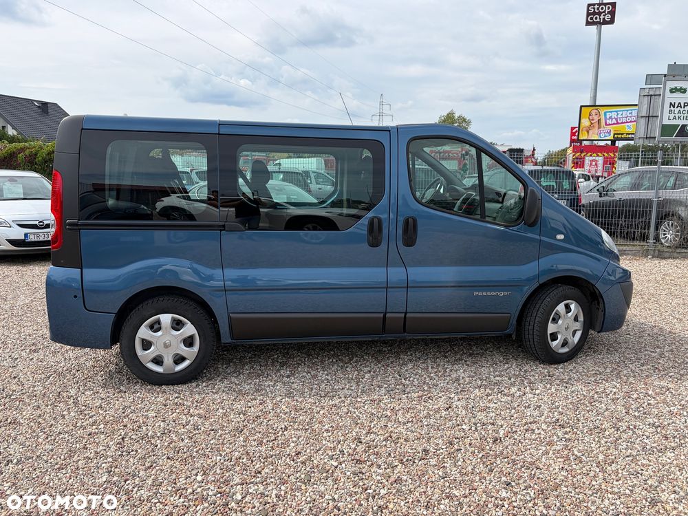 Renault Trafic Passenger Expression - 3