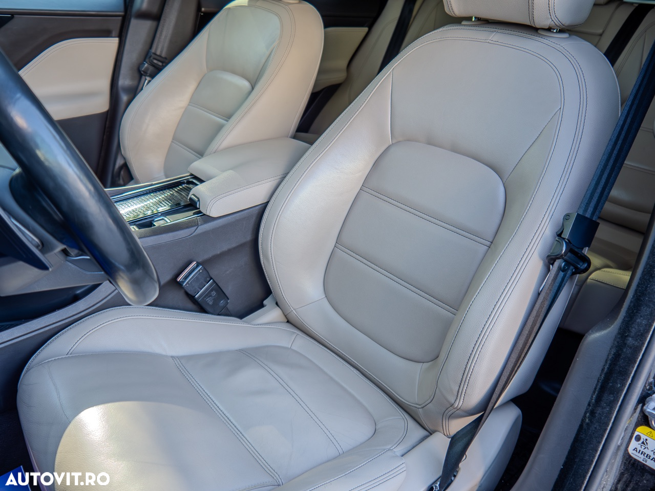Jaguar F-Pace 20d AWD Aut. Prestige - 10