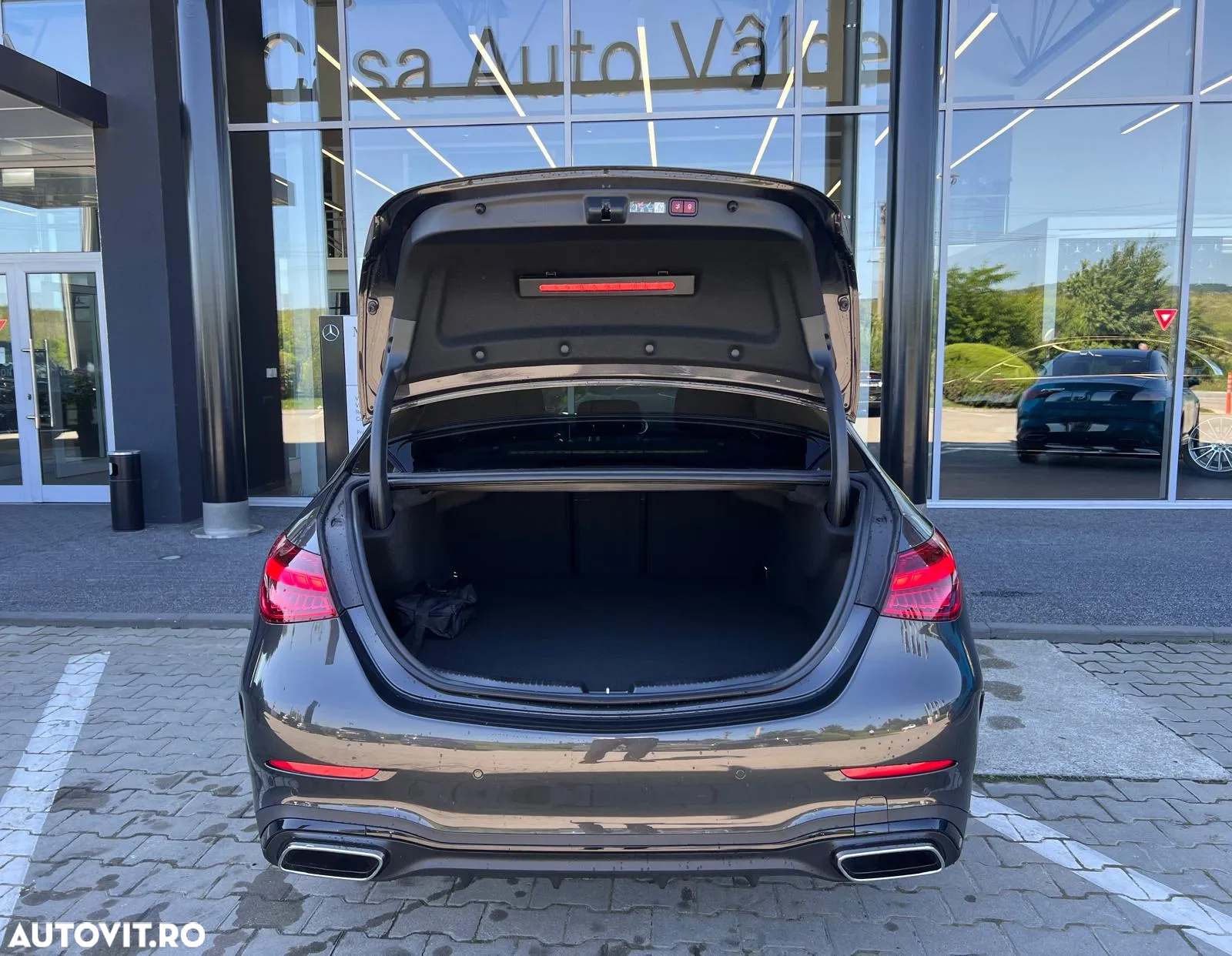 Mercedes-Benz C 300 PHEV 4MATIC - 4