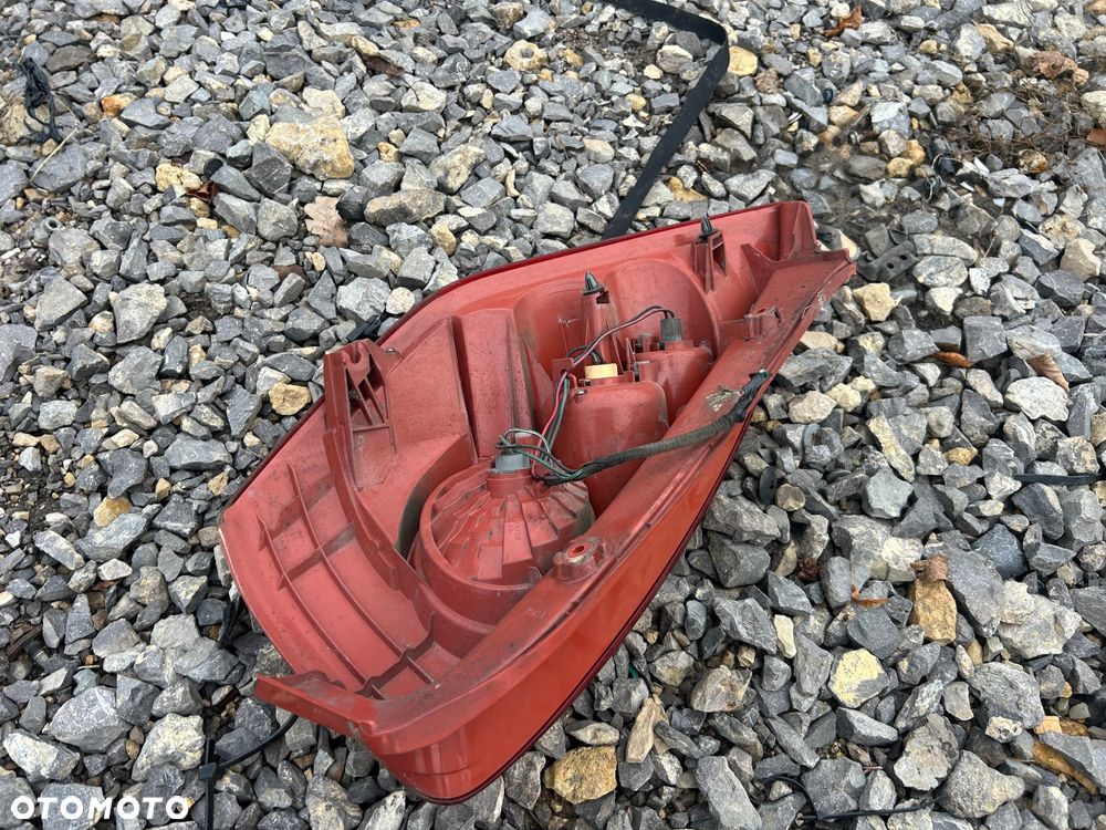 KL Lampa Lewy Prawy Tył Lewa Prawa Mazda 5 05-10 ORG - 4