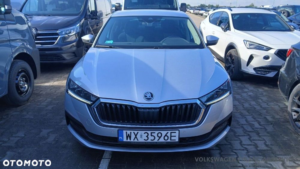 Skoda Octavia 2.0 TDI Ambition DSG - 2