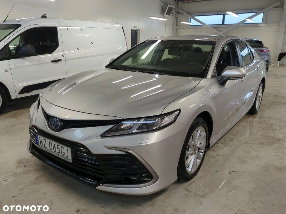 Toyota Camry 2.5 Hybrid Comfort CVT - 1