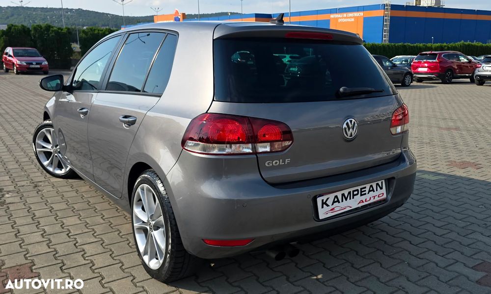 Volkswagen Golf 1.4 TSI Individual - 4