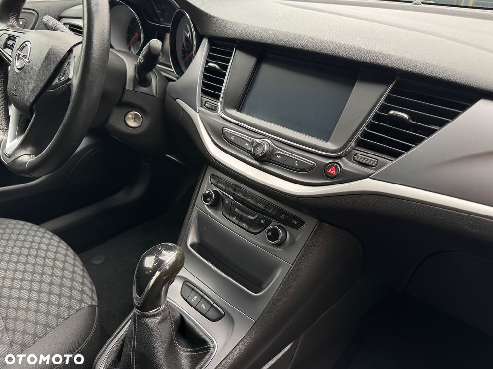 Opel Astra 1.4 Turbo Edition - 21