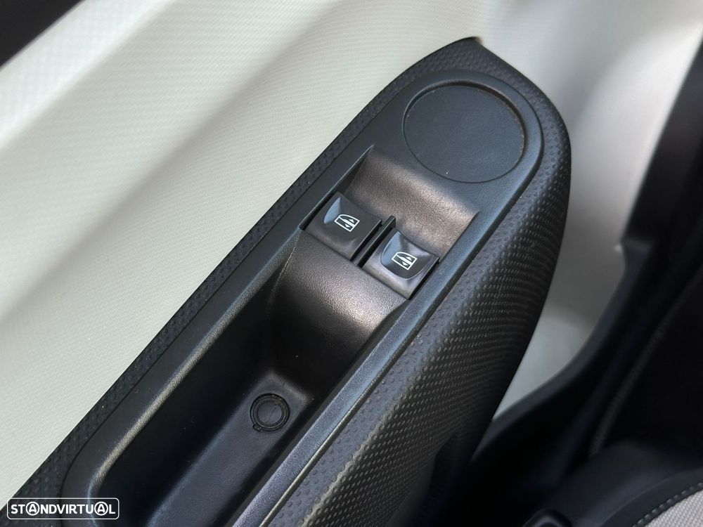 Renault Twingo SCe 70 Dynamique - 11