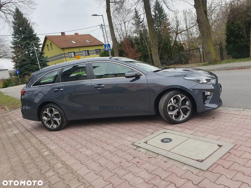 Kia Ceed 1.6 CRDi DCT Spirit - 6