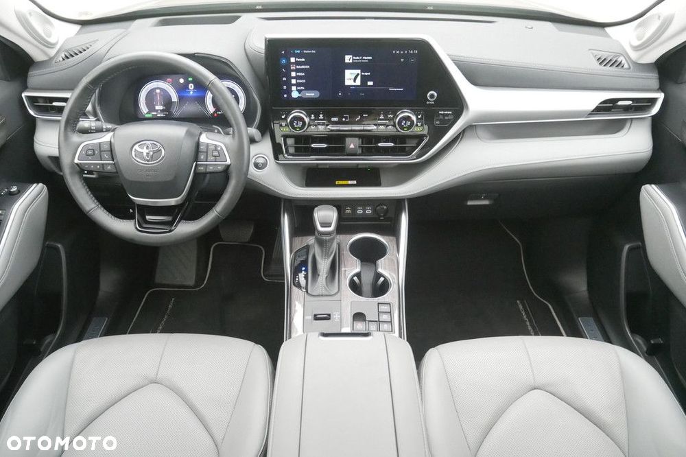 Toyota Highlander - 8