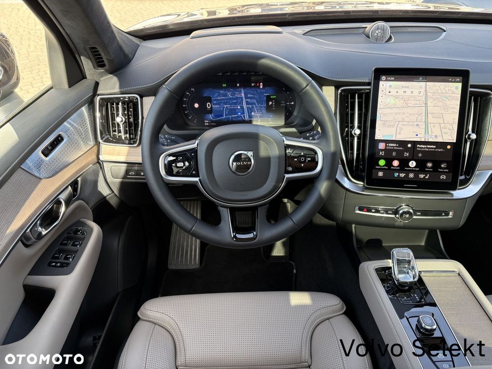 Volvo XC 90 - 26