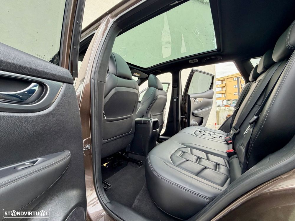 Nissan Qashqai 1.2 DIG-T Tekna Premium S Alcantara - 12