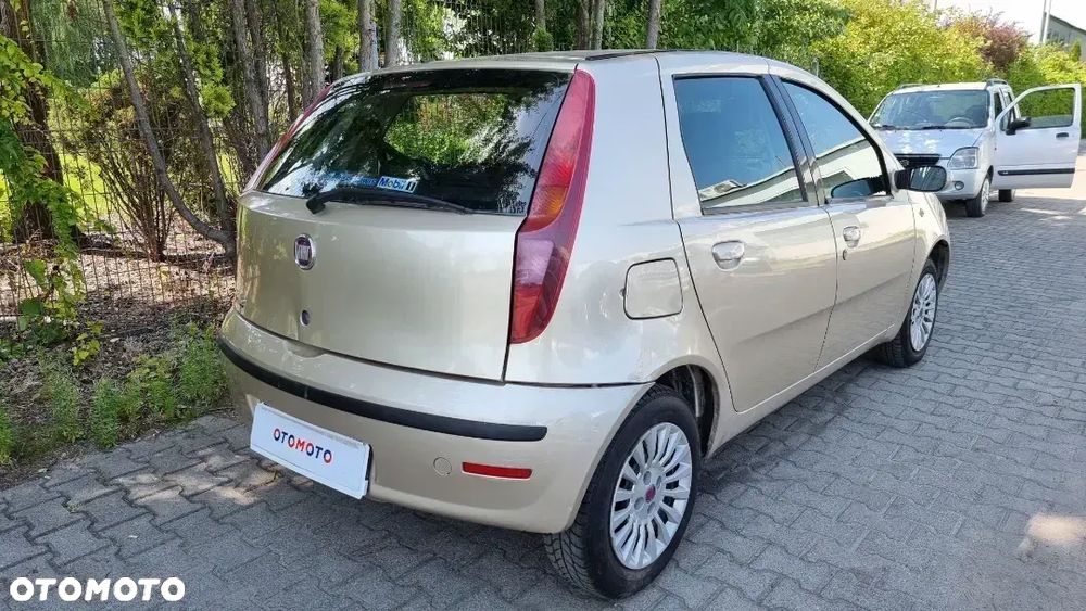 Fiat Punto - 24