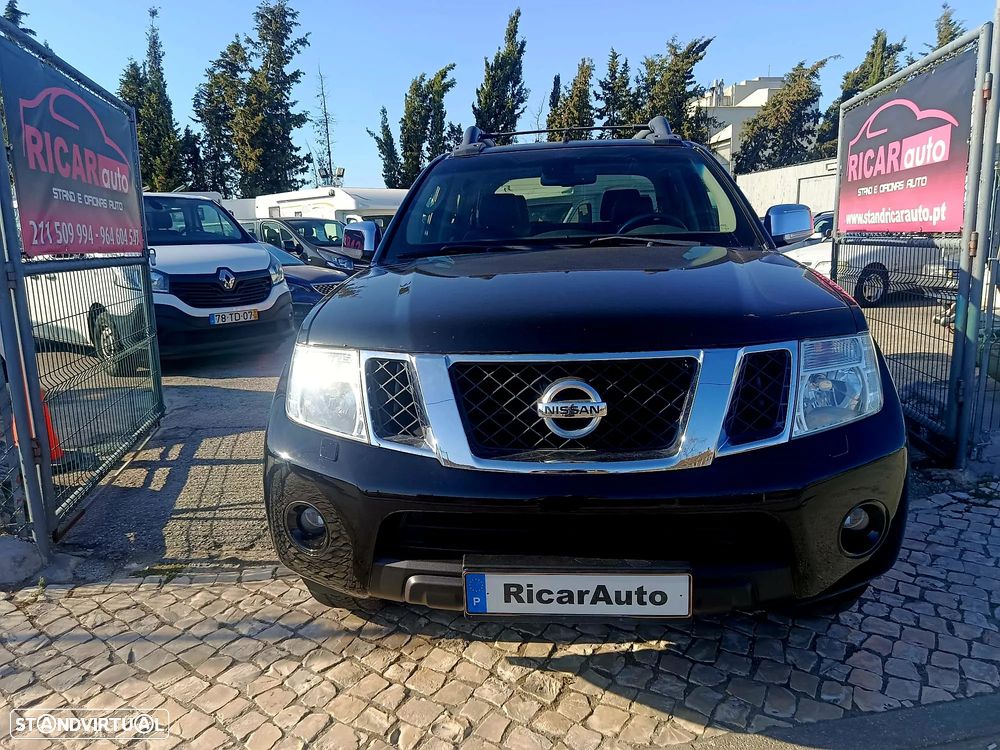 Nissan Navara 2.5 dCi CD LE 4WD - 4