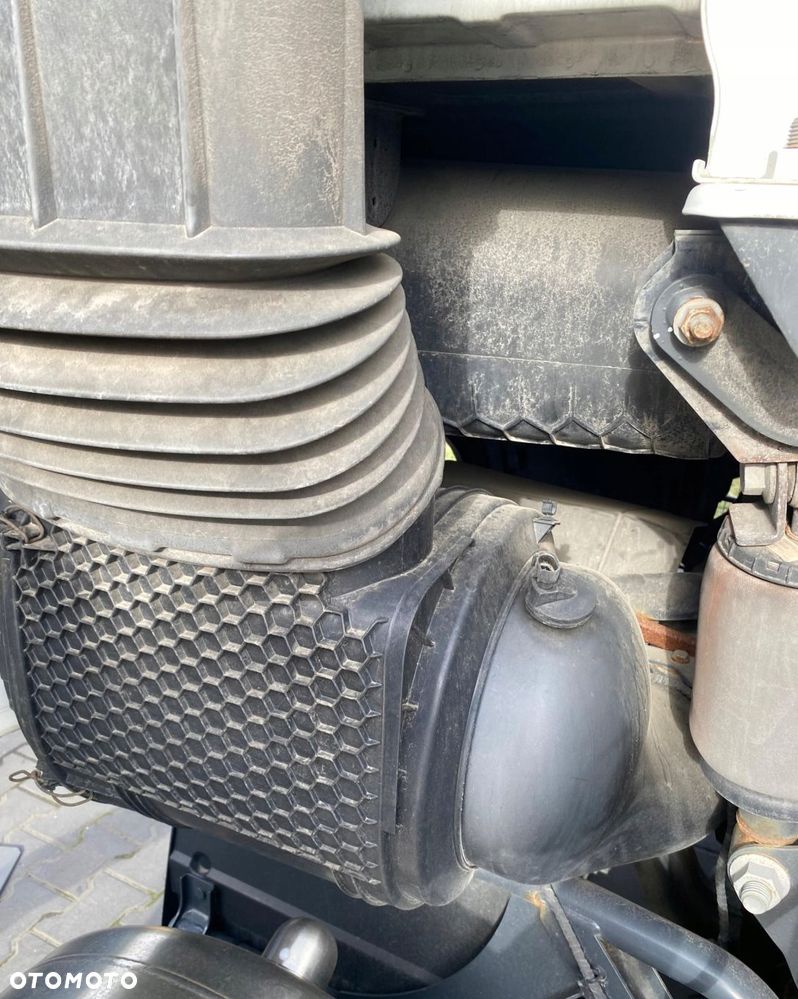 OBUDOWA FILTRA POWIETRZA IVECO S-WAY 5802335958 - 2