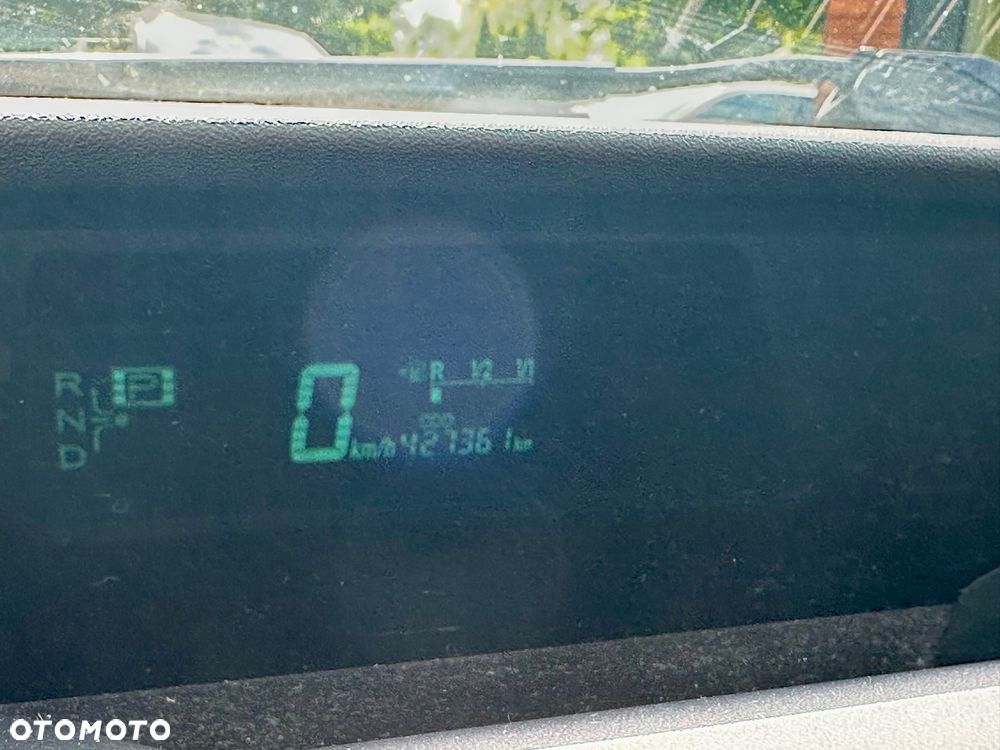 Toyota Prius 1.5 VVT-i Prestige - 12