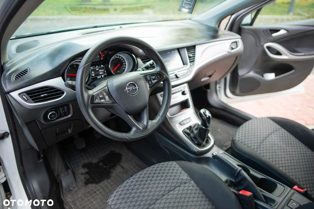 Opel Astra 1.6 D (CDTI) Edition - 11