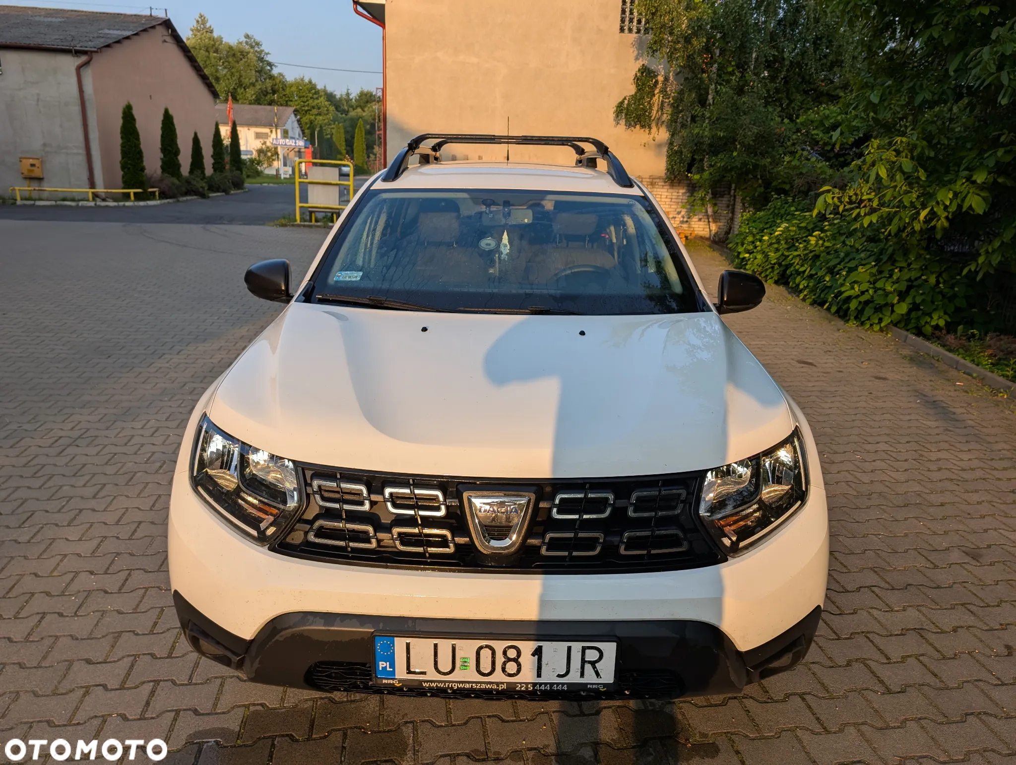 Dacia Duster 1.6 SCe Essential - 9