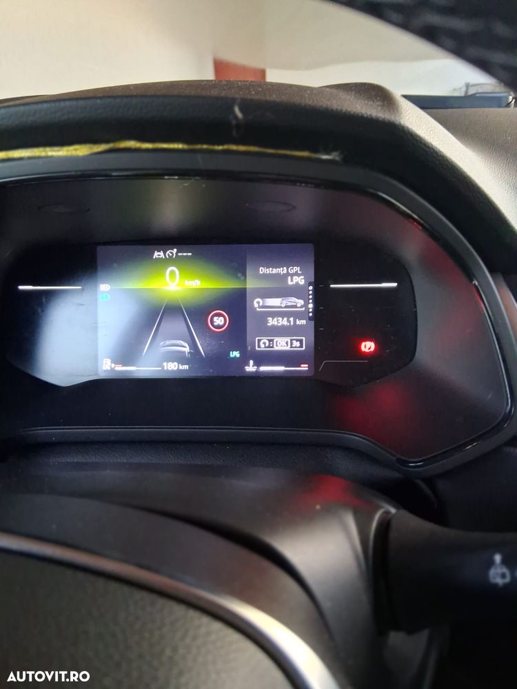 Renault Captur TCe 100 Evolution - 22