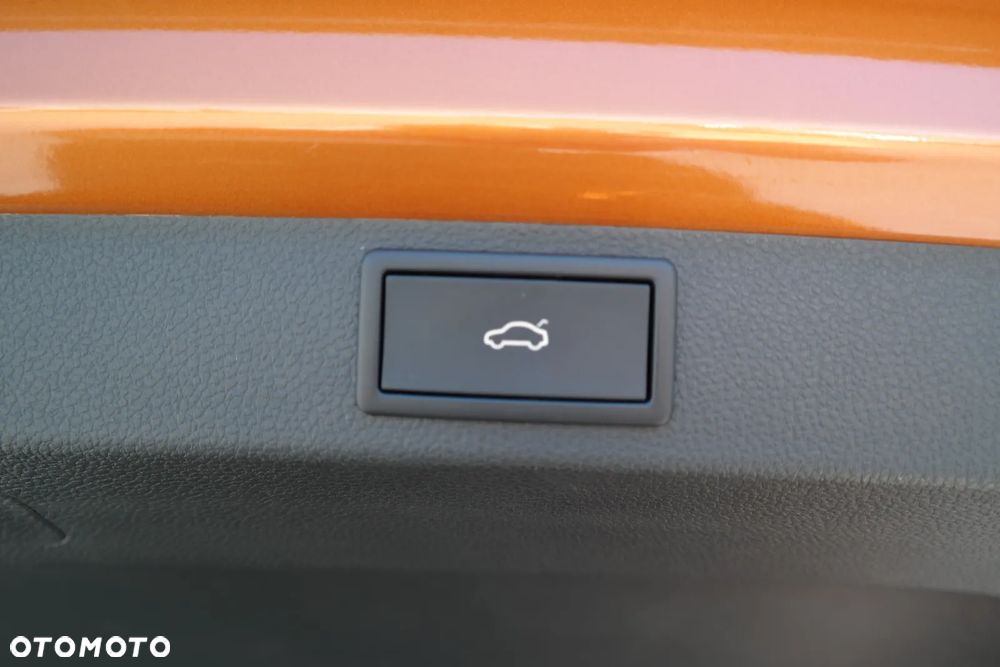 Skoda Karoq 2.0 TDI SCR 4x4 Sportline DSG - 13