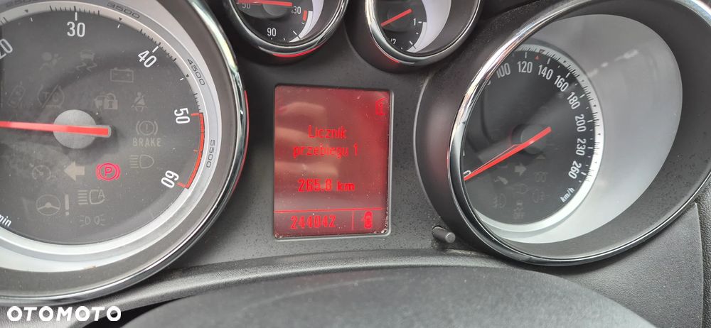 Opel Astra 1.7 CDTI - 17