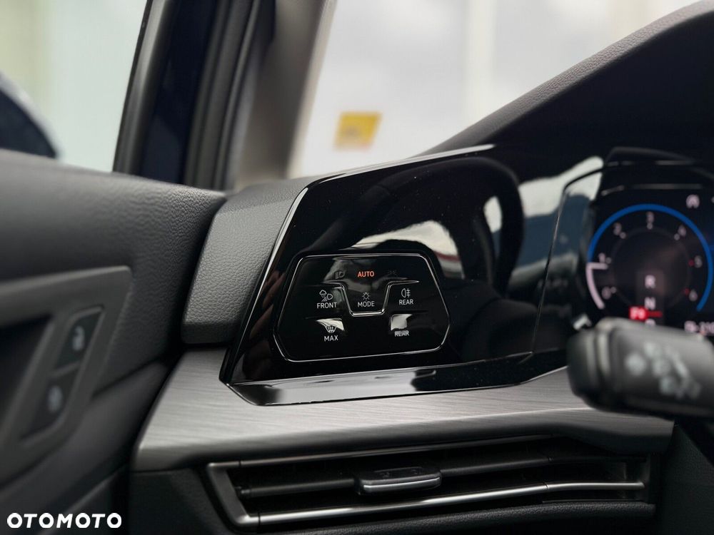 Volkswagen Golf VIII 2.0 TDI Style DSG - 21