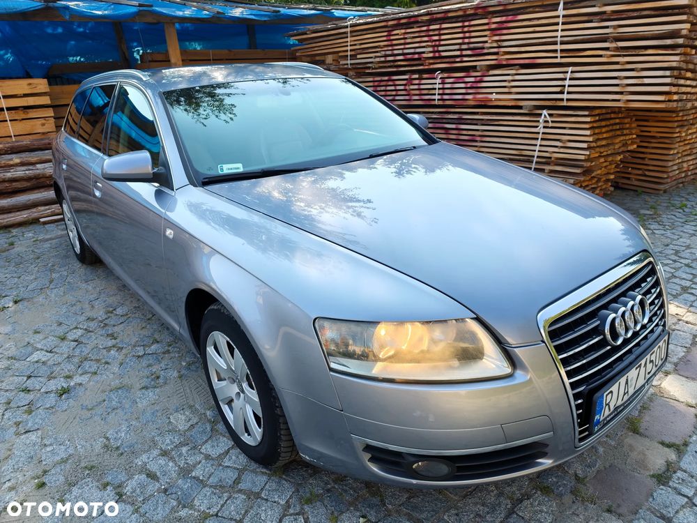 Audi A6 Avant 2.4 - 2