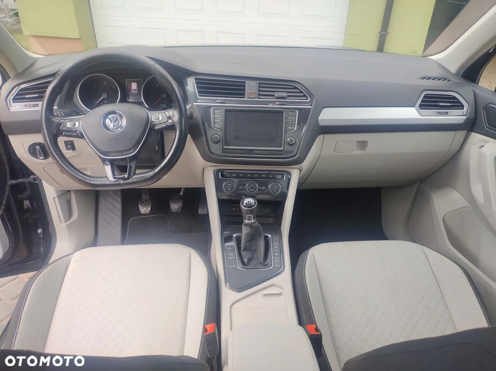 Volkswagen Tiguan 2.0 TDI SCR Trendline - 21