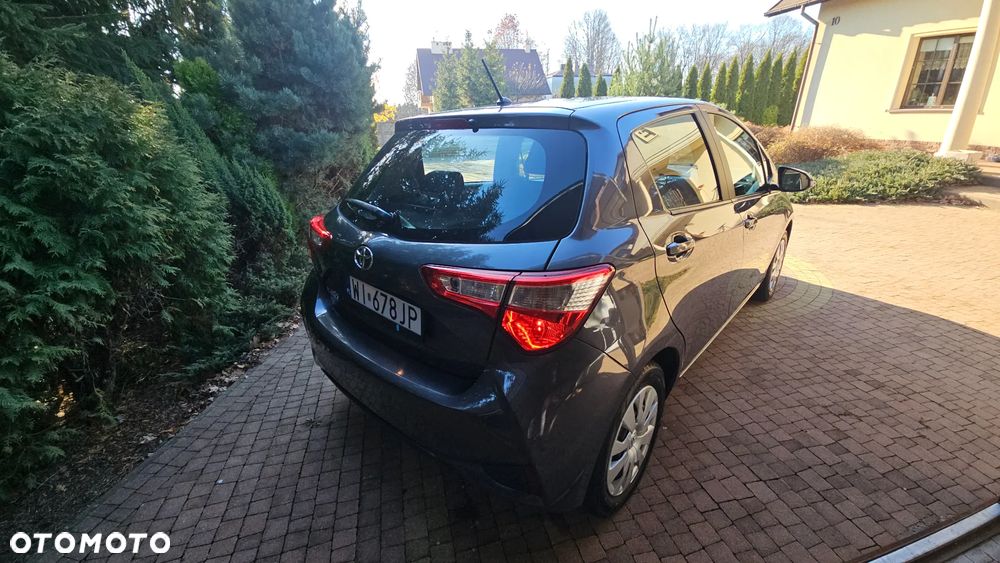Toyota Yaris 1.5 Active - 8
