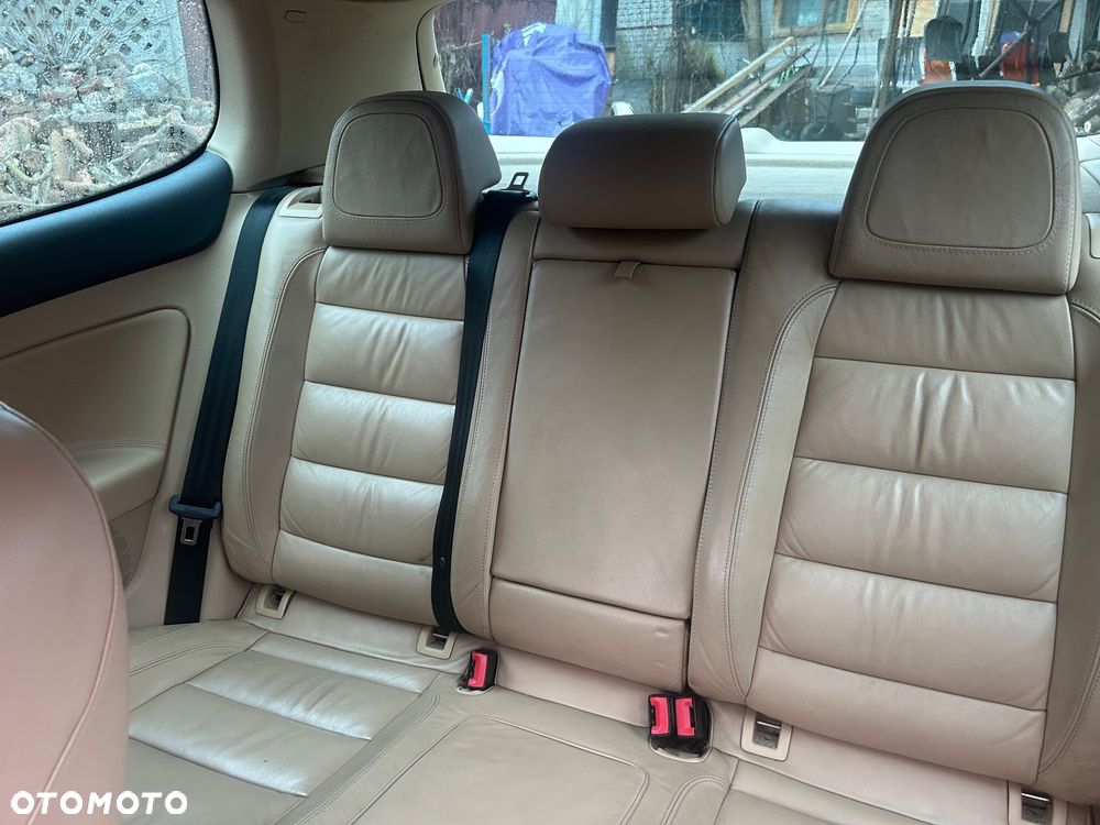 Volkswagen Golf 2.0 GTI - 14