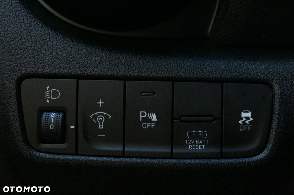 Hyundai Kona - 21