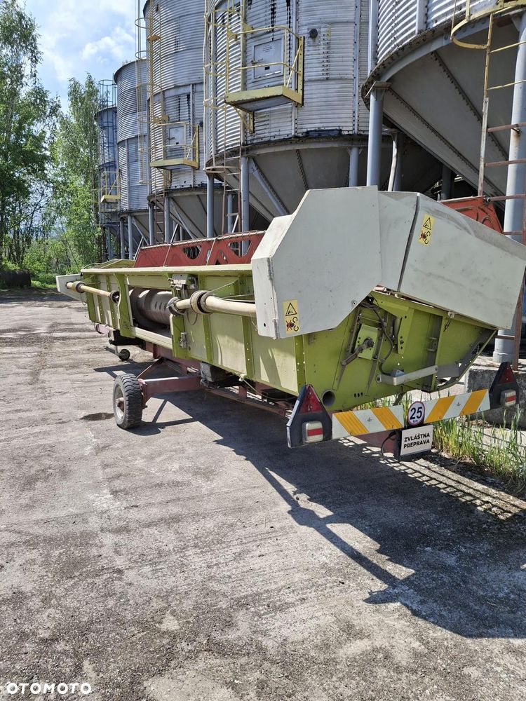 Claas MEGA 218 - 16