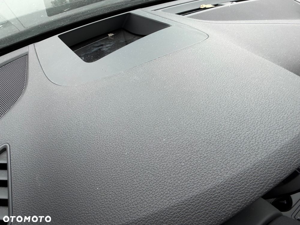 Audi A4 Avant 3.0 TDI Quattro S tronic - 18