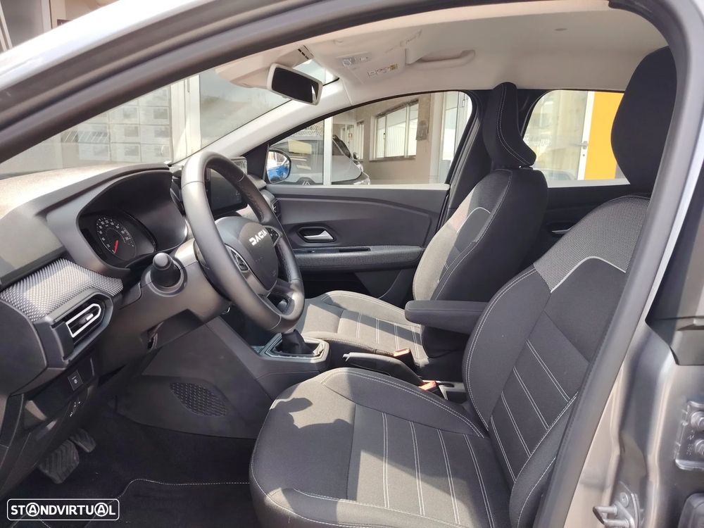 Dacia Sandero 1.0 TCe Expression CVT - 5