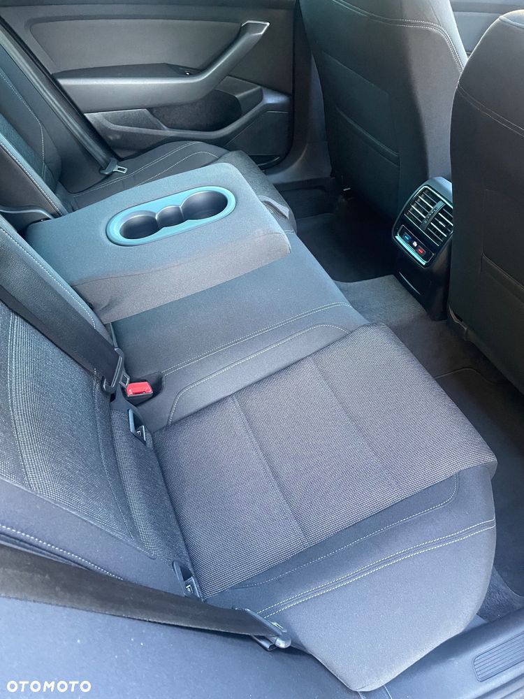 Volkswagen Passat 2.0 TDI (BlueMotion Technology) Comfortline - 16