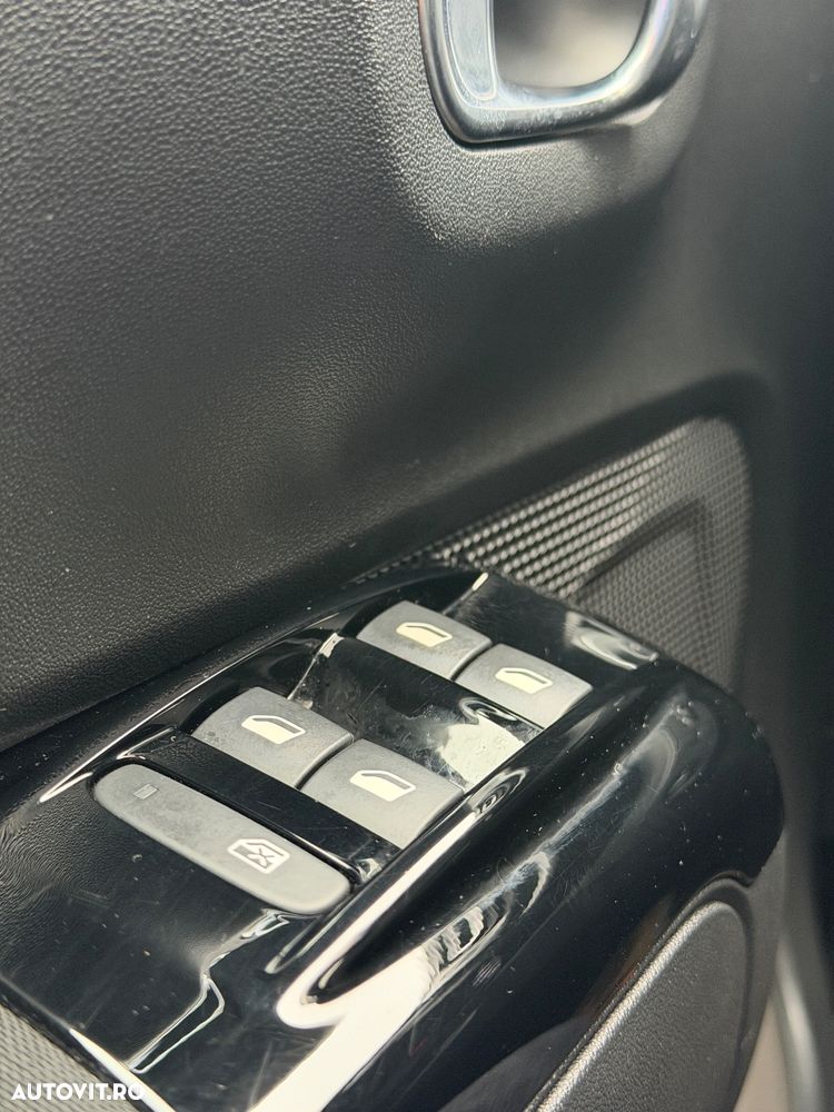 Citroën C3 1.2 PureTech 110 S&S EAT6 MAX - 14