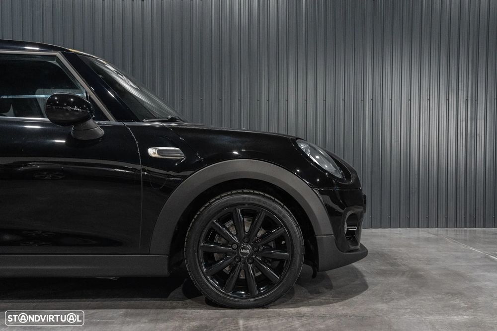 MINI 5 Portas Cooper D - 37